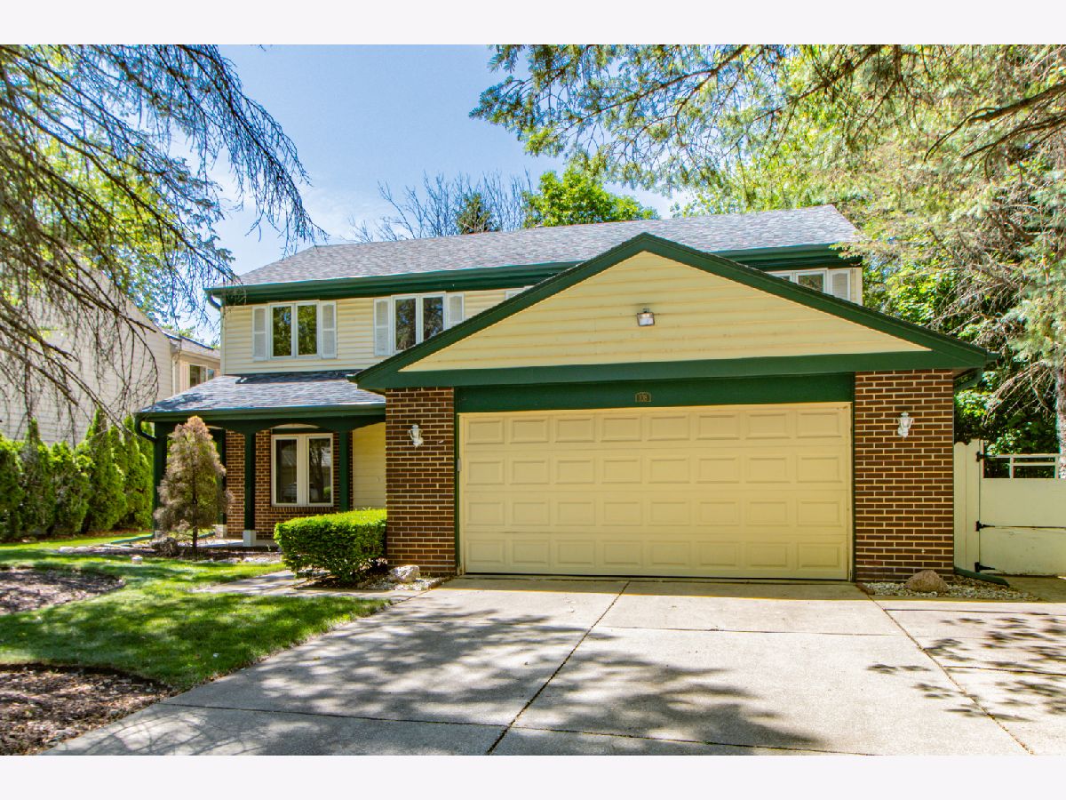 Homes & Condos & Townhomes Sold Country Club Estates Vernon Hills Illinois, 108 Midway