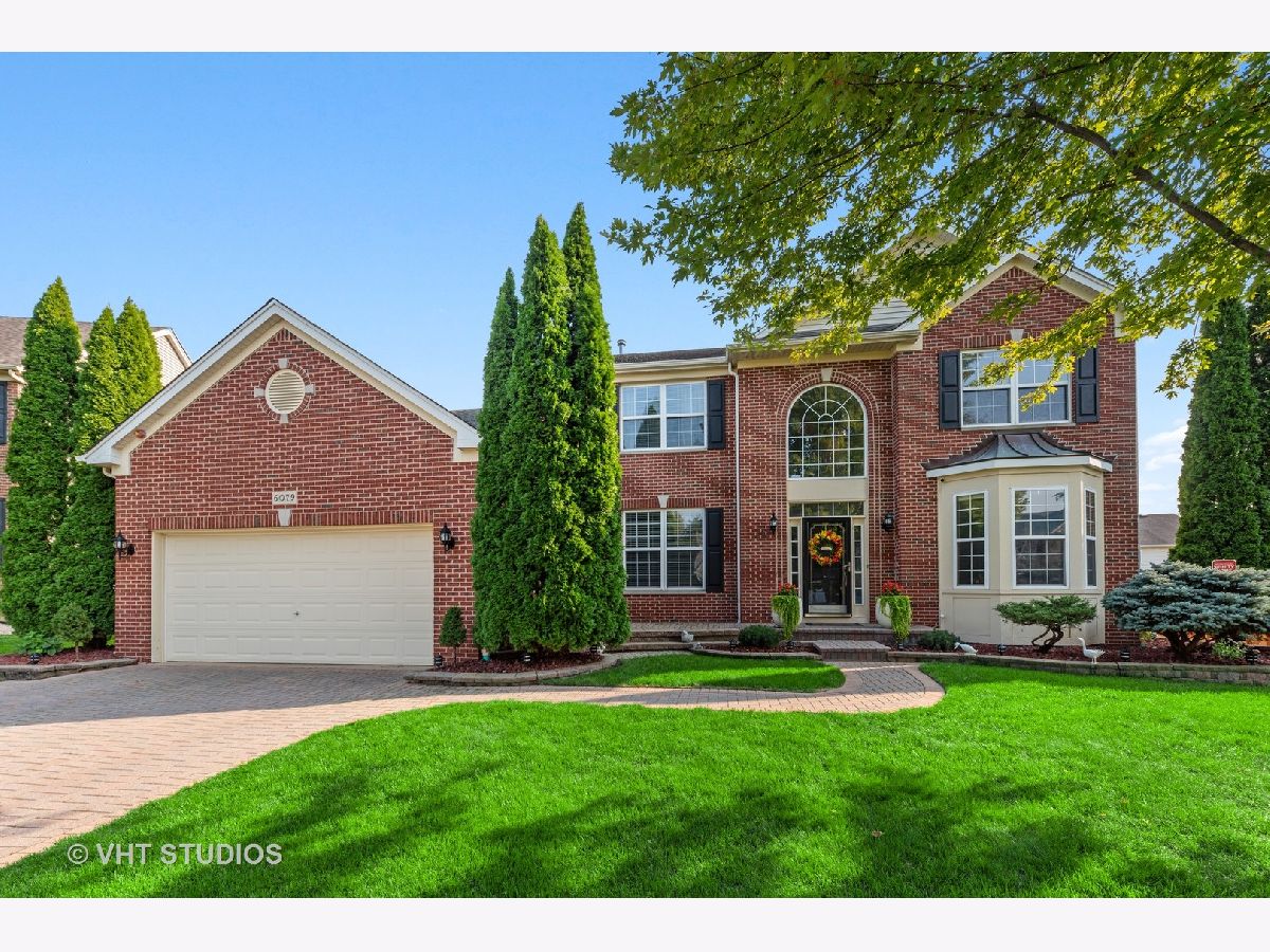 Homes & Condos & Townhomes Sold Canterbury Farms Hoffman Estates Illinois, 6079 Frank