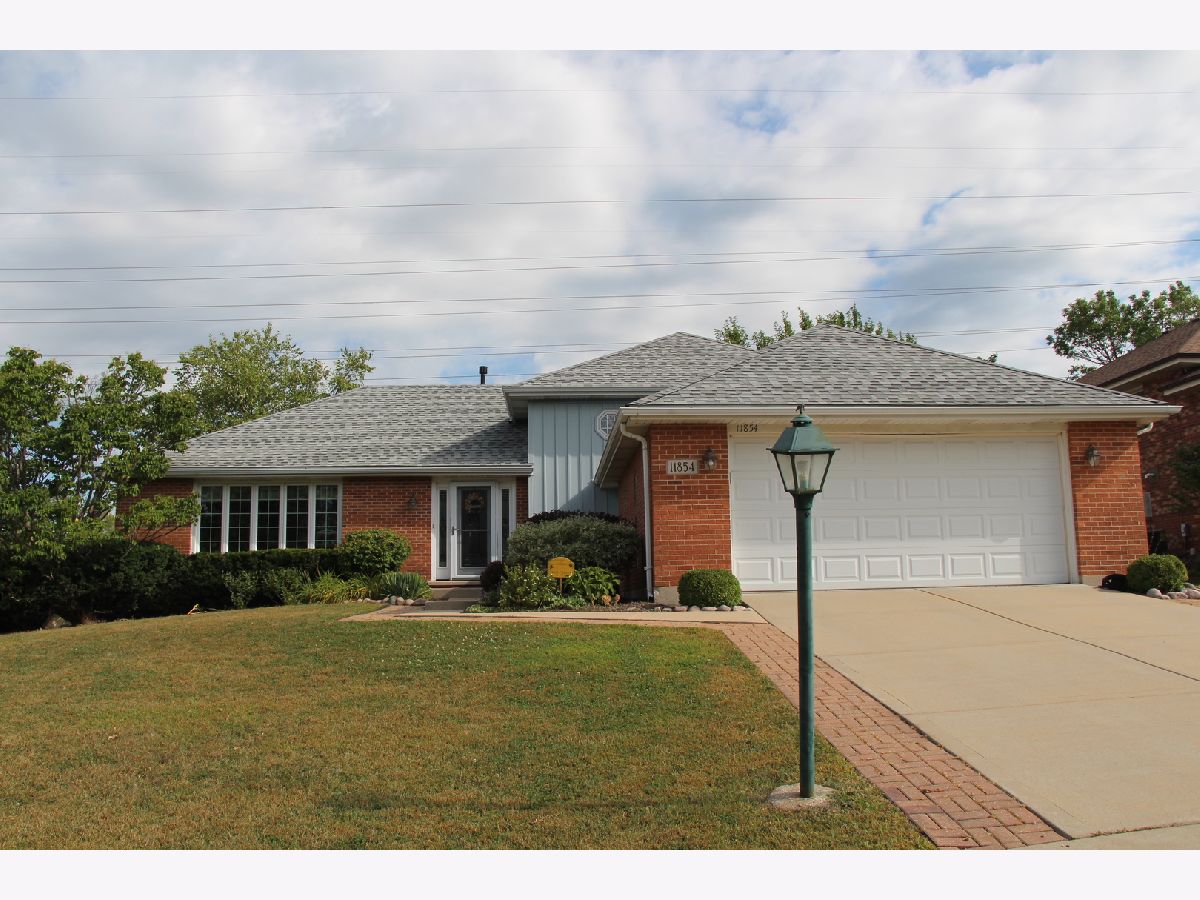 Homes Sold Orland Trails Orland Park Illinois, 11854 California