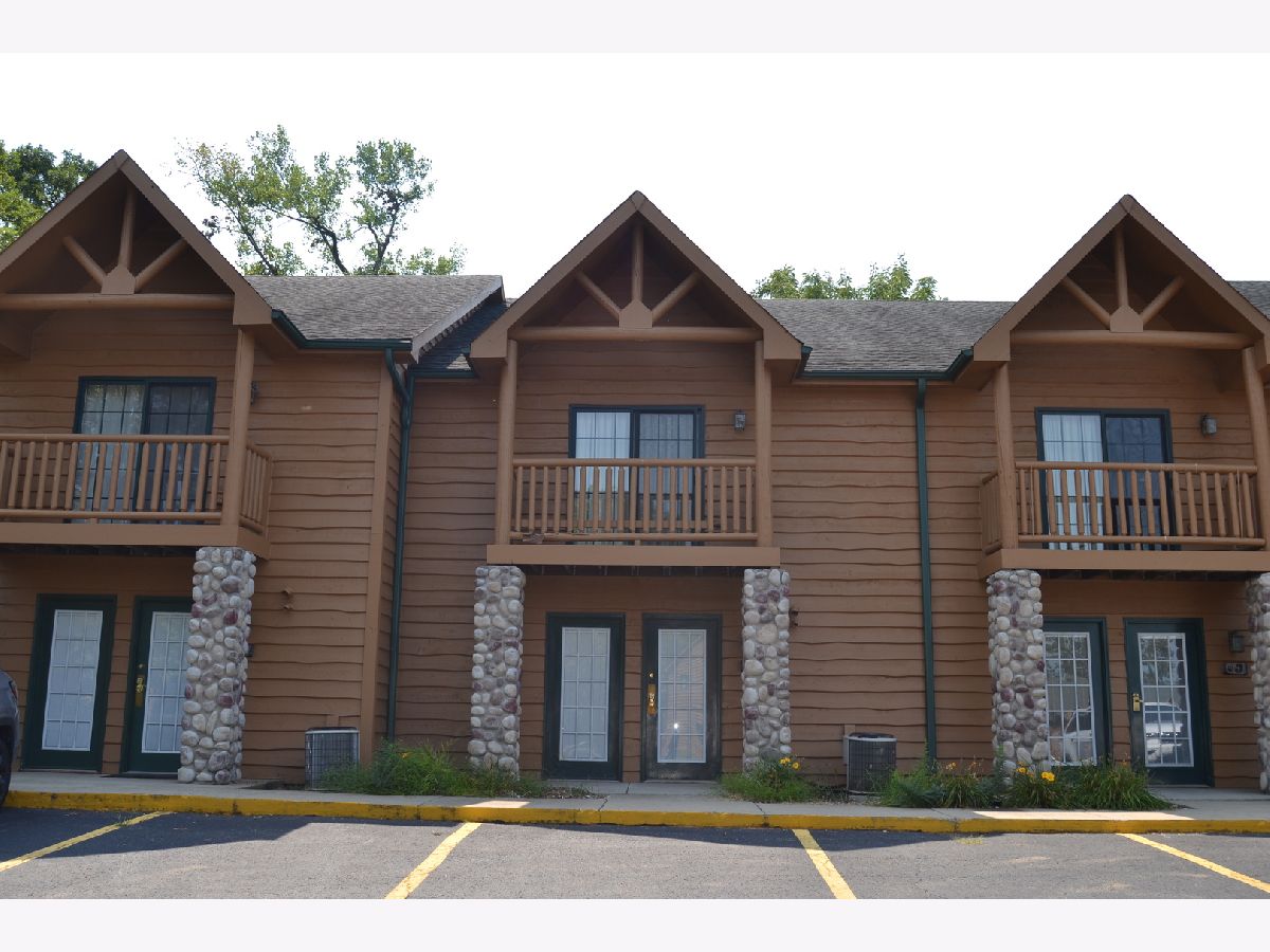 Townhomes Sold Grand Bear Utica Illinois, 2643 Il Rt 178