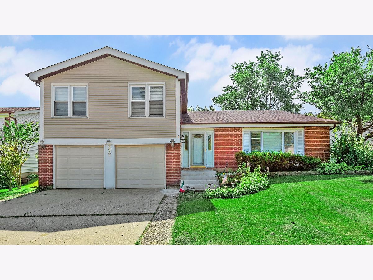 Homes & Townhomes Rented Westlake Glendale Heights Illinois, 379 Alta