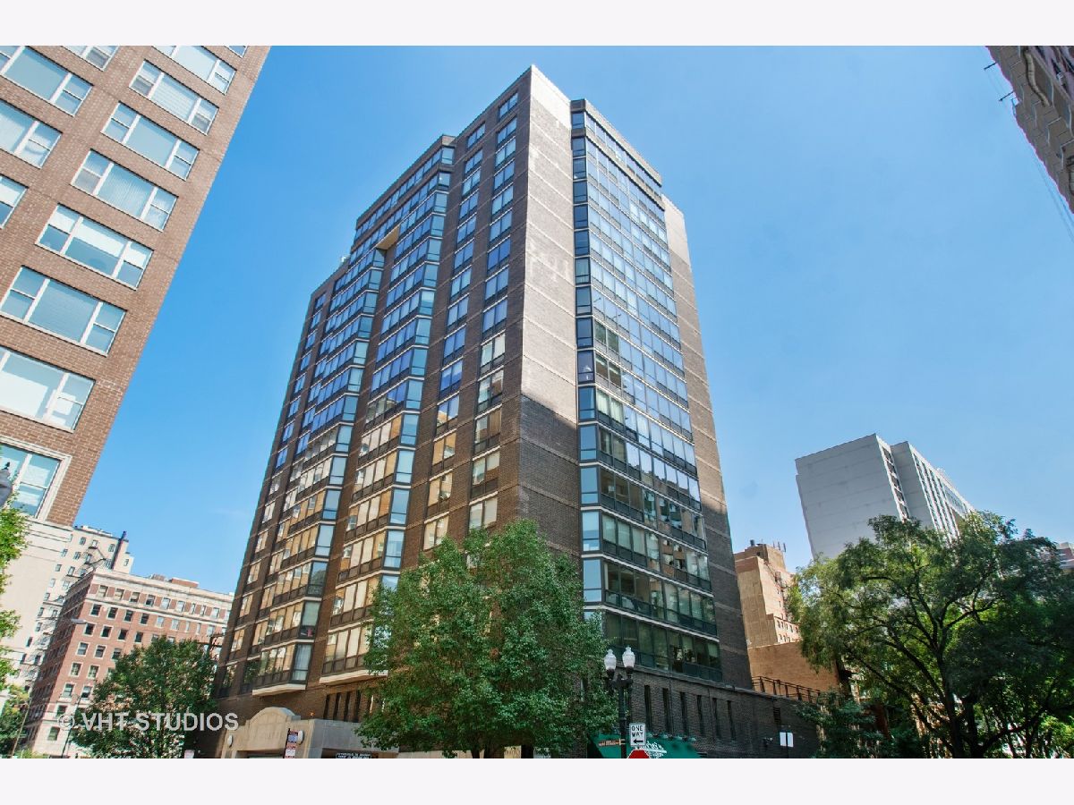 Condominiums Sold Hanover House Chicago Illinois, 21 Goethe