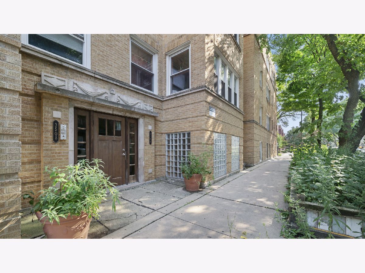 Condominiums & Homes Sold Albany Park Commons Chicago Illinois, 3506 Wilson