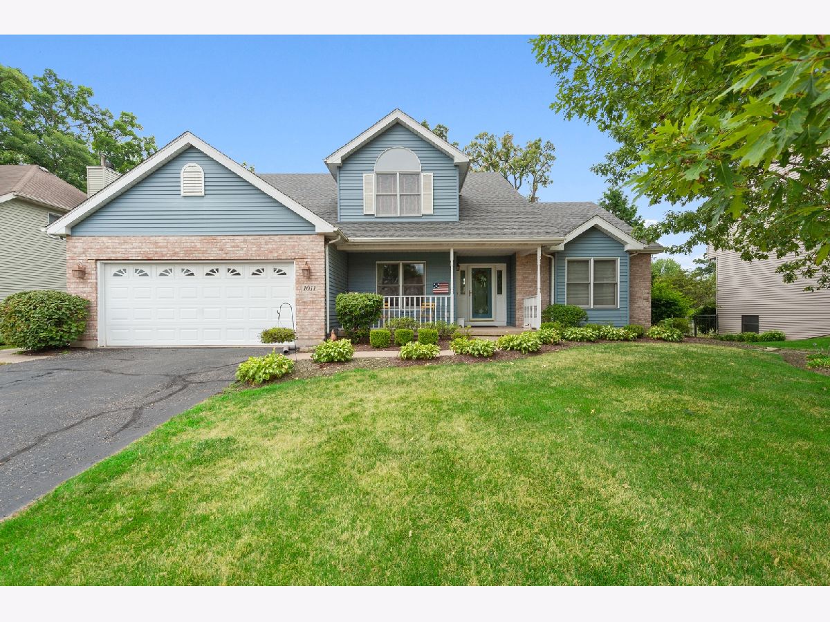 Homes Sold Autumn Ridge Woodstock Illinois, 1011 Golden