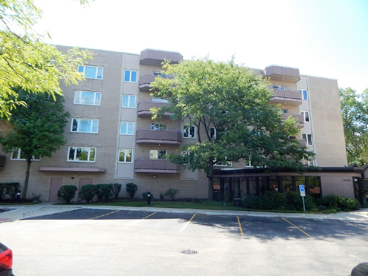 Condominiums Sold Morton House Morton Grove Illinois, 6401 Lincoln