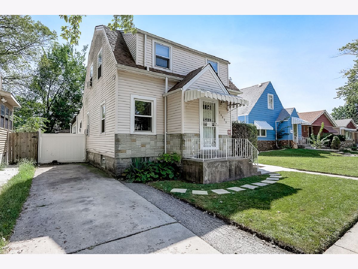 Homes Sold Ivanhoe Dolton Illinois, 14623 Princeton