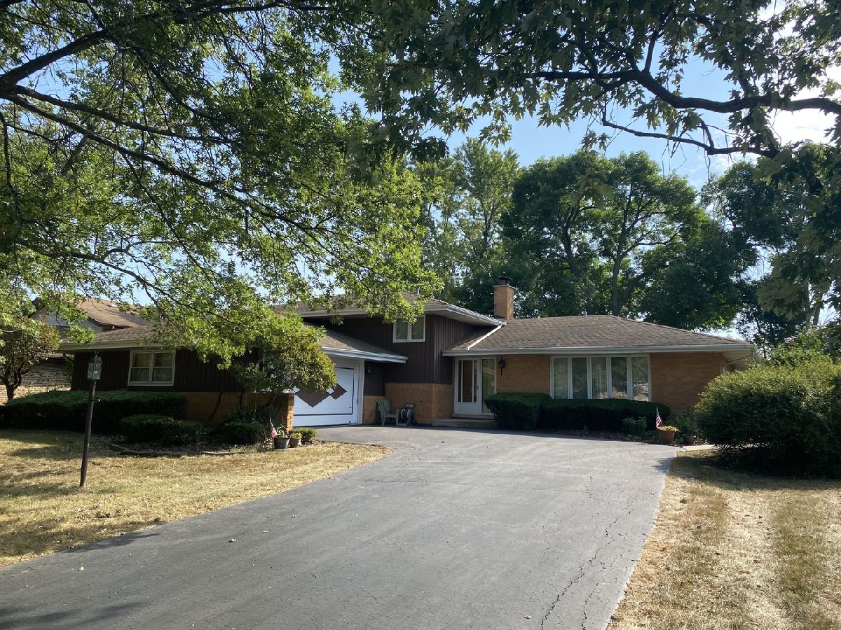 Homes Sold Palos Pines Palos Heights Illinois, 12853 Cedar