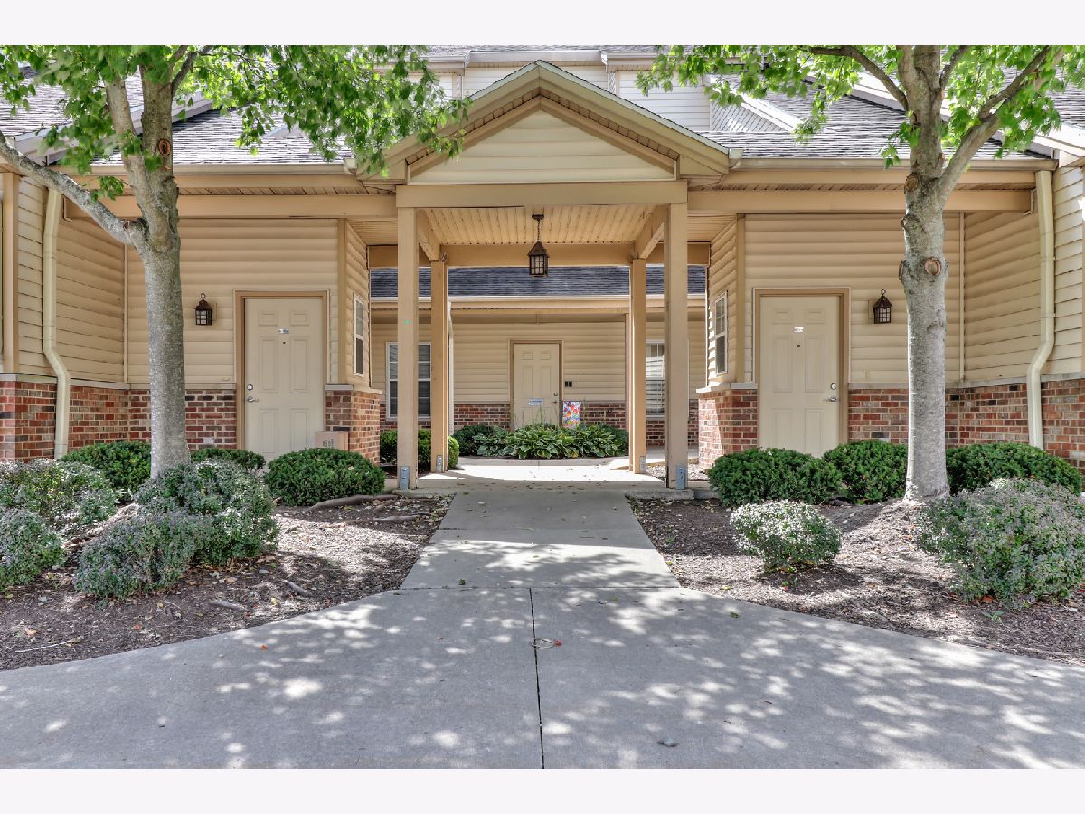 Condominiums Sold Cobblefield Champaign Illinois, 3743 Thornhill