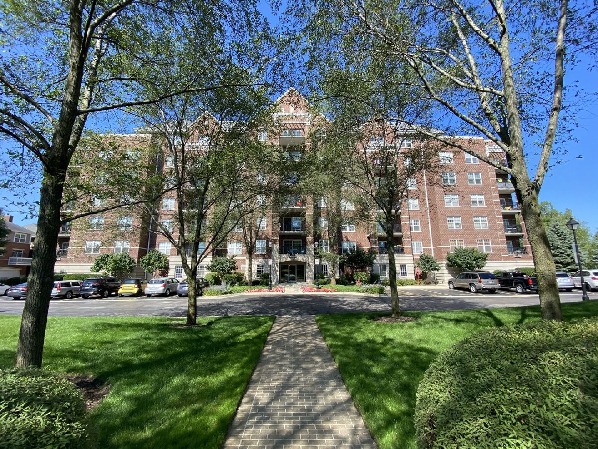 The Groves Of Palatine Palatine IL, Condos & Townhomes For Sale & For