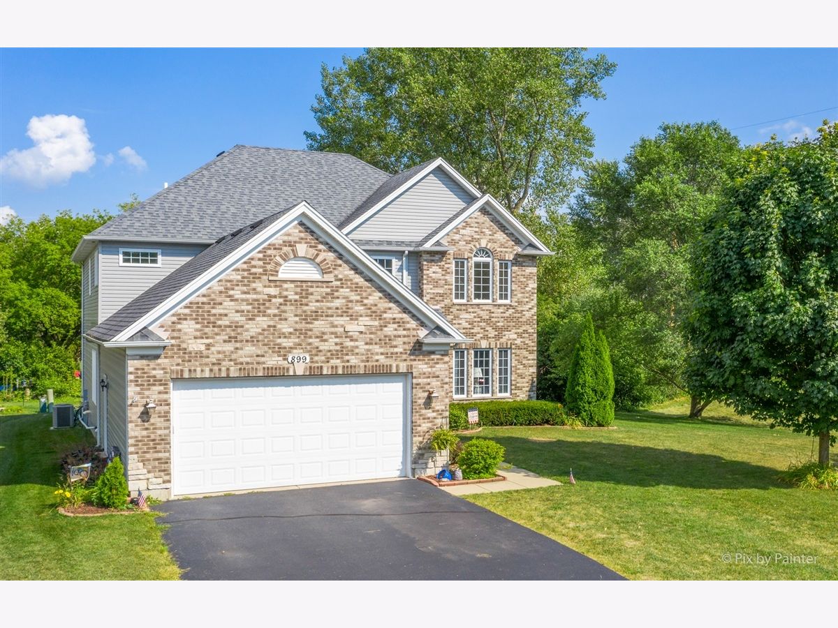 Homes Sold Country Ridge Woodstock Illinois, 899 Prairie Ridge
