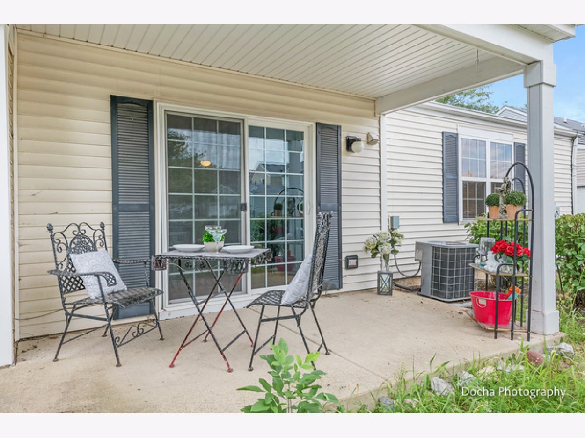 727 Four Seasons Boulevard, Aurora, Illinois 60504 MLS 10839831