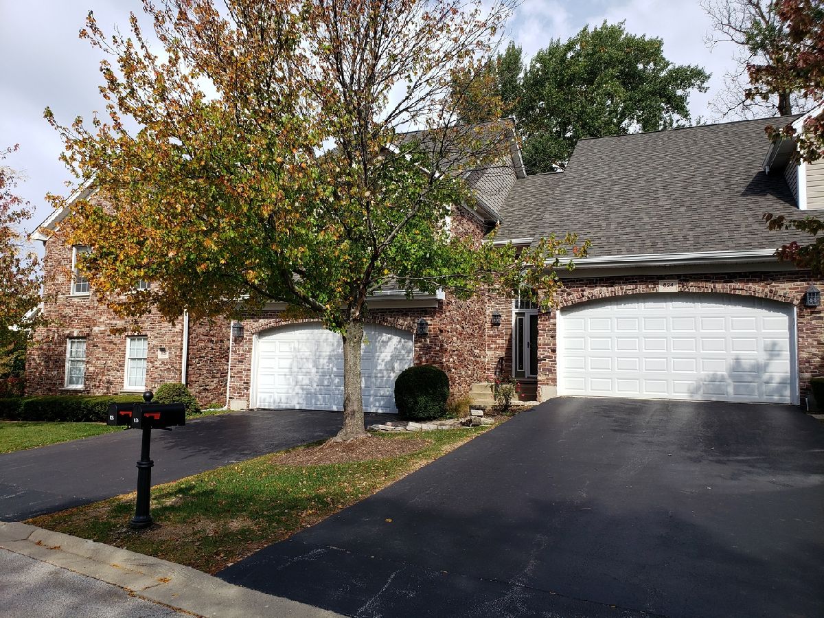 Townhomes Sold Bridgeview Creek West Palatine Illinois, 826 Drew