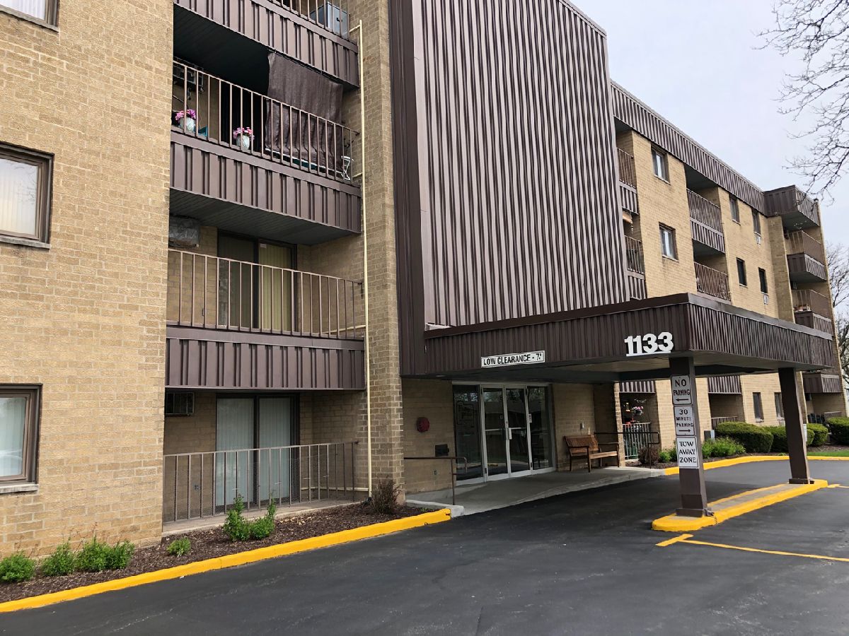 Condominiums Sold Finley Place Lombard Illinois, 1133 Finley