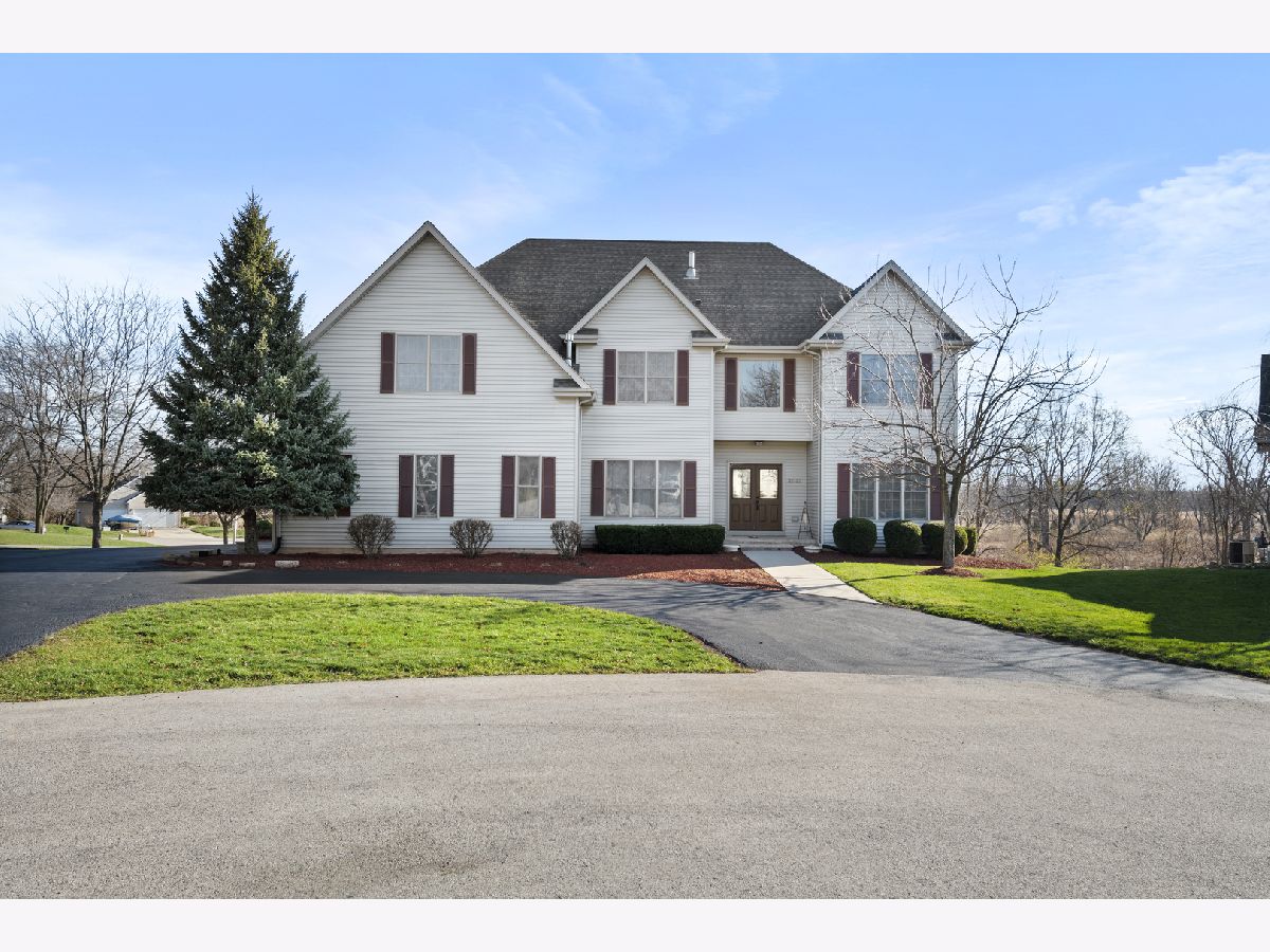 Homes Sold Camelot Shorewood Illinois, 22325 Armour