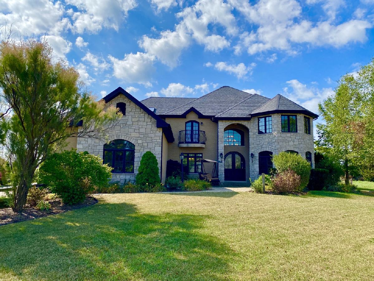 Homes Sold Meadow Creek Monee Illinois, 7039 Gabreski