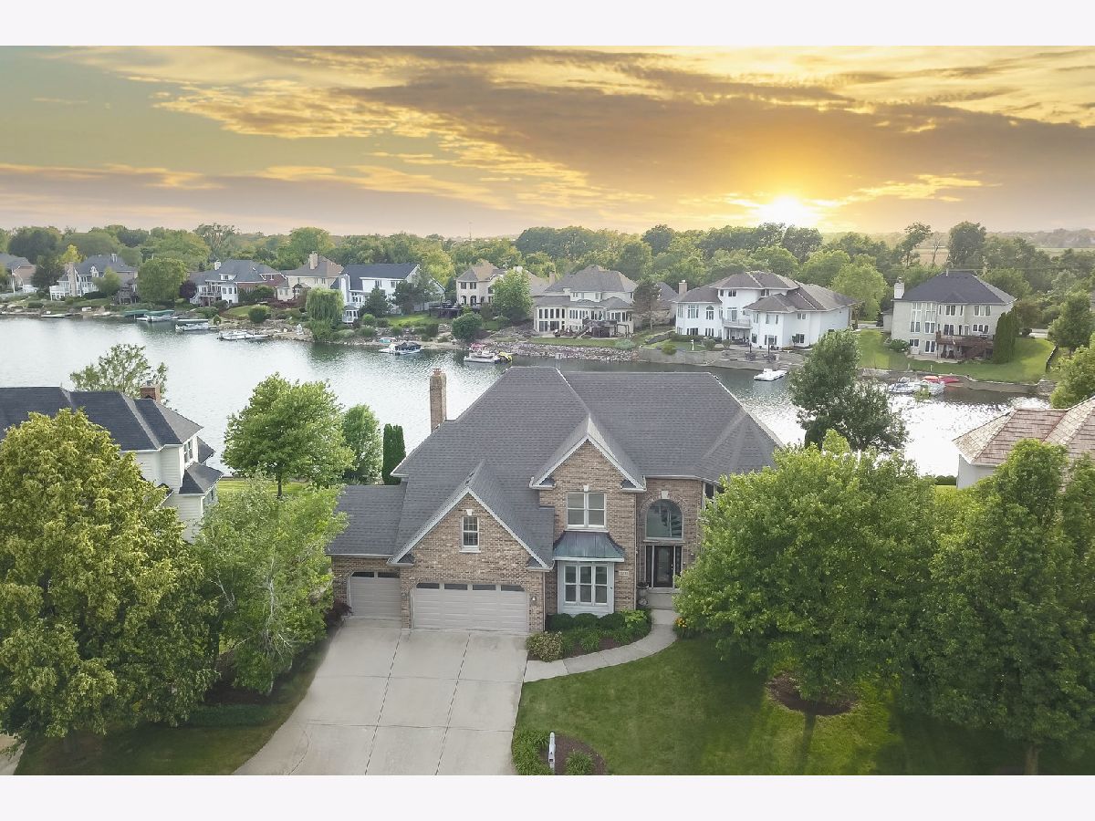 Homes & Condos & Townhomes Rented The Lakelands Plainfield Illinois, 13238 Lakepoint