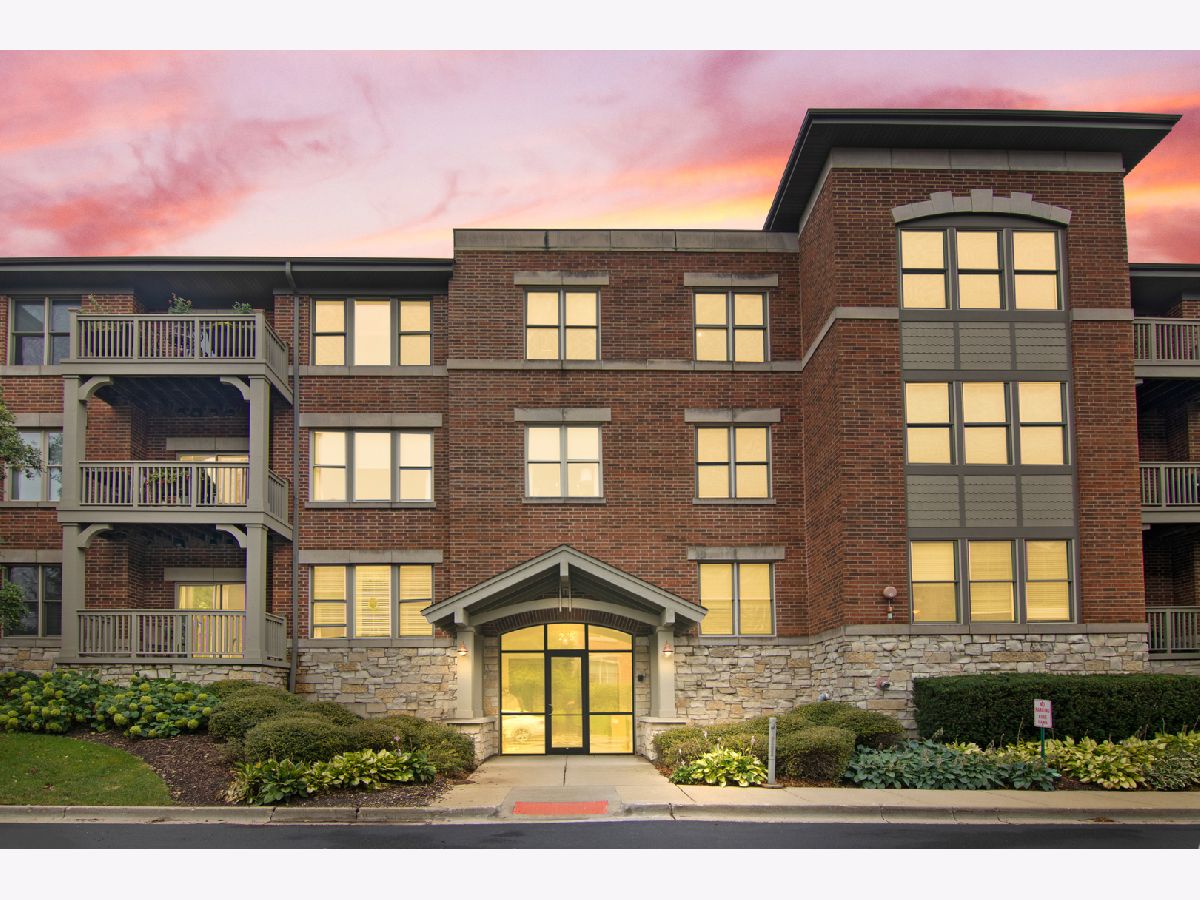 Condominiums Sold Bartlett Town Center Bartlett Illinois, 275 Railroad