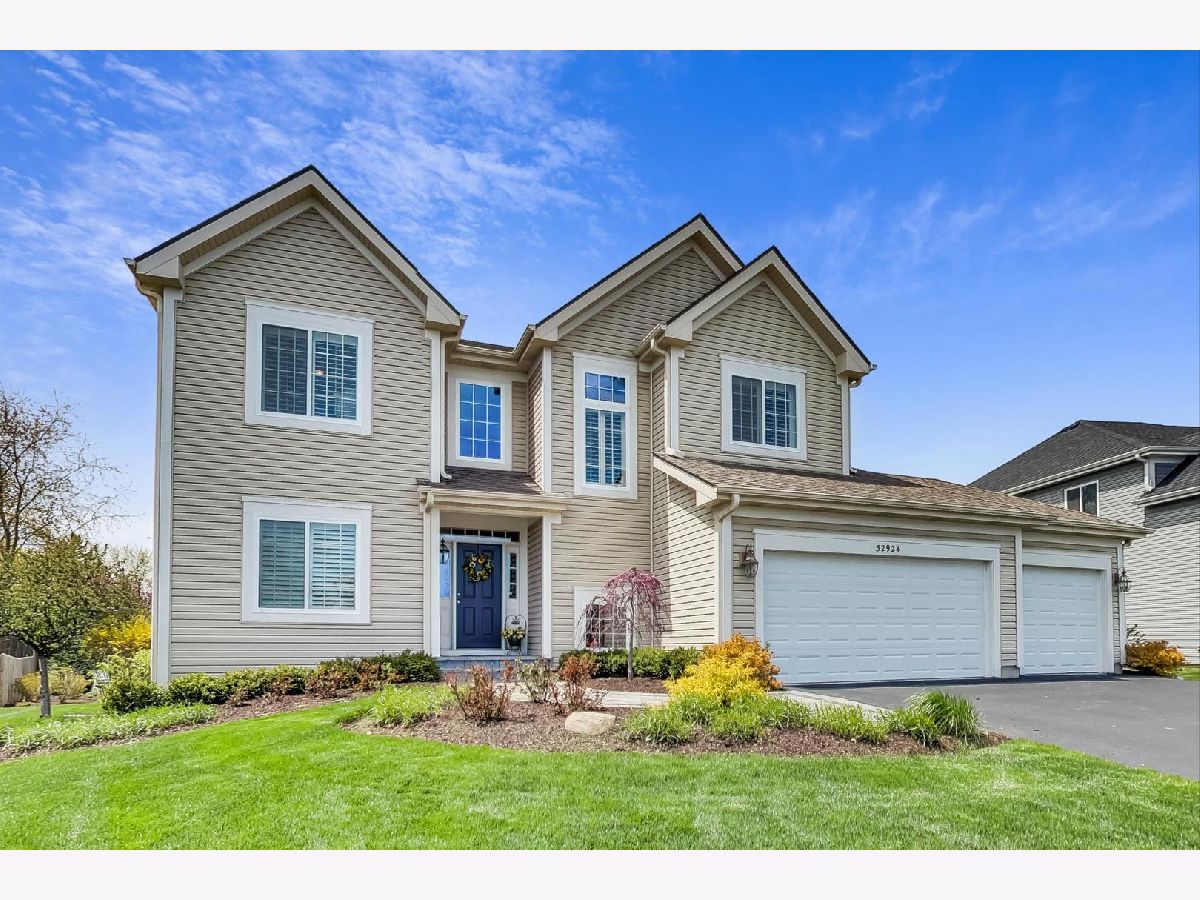 Homes Rented Belvidere Estates Libertyville Illinois, 32924 Three Oaks