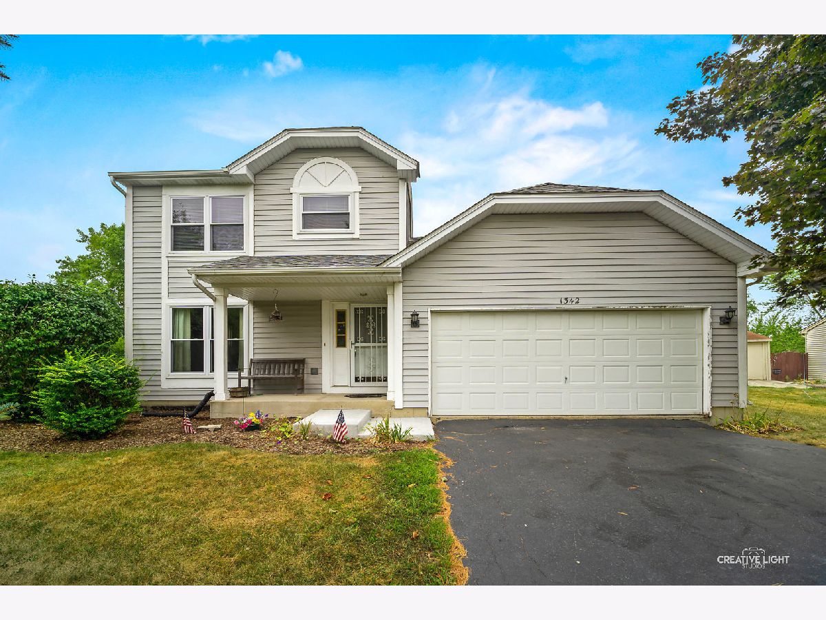 Homes Sold Country Brook North Elgin Illinois, 1342 Sebring
