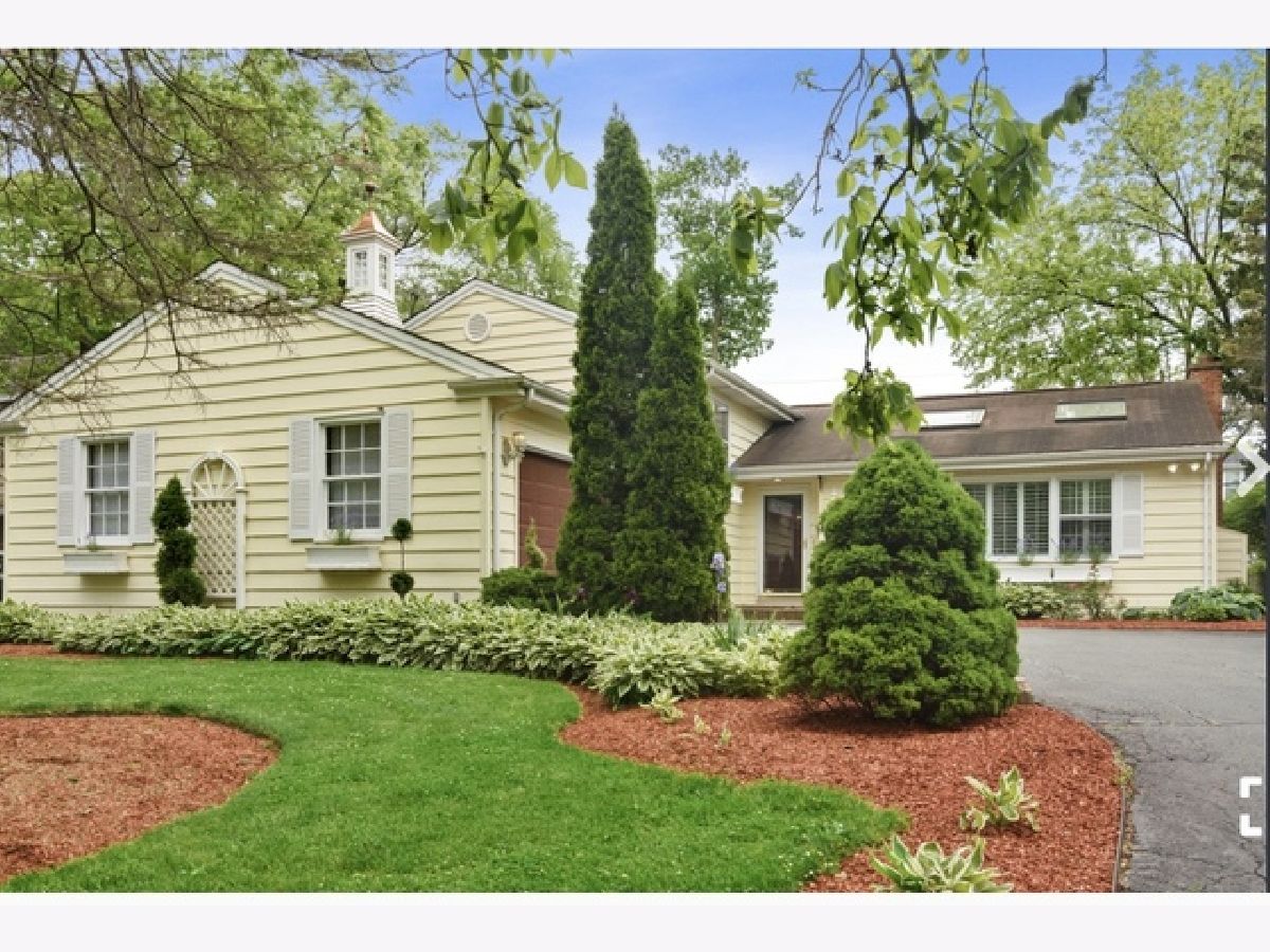 Homes & Condominiums Rented East Lake Bluff Lake Bluff Illinois, 309 Washington