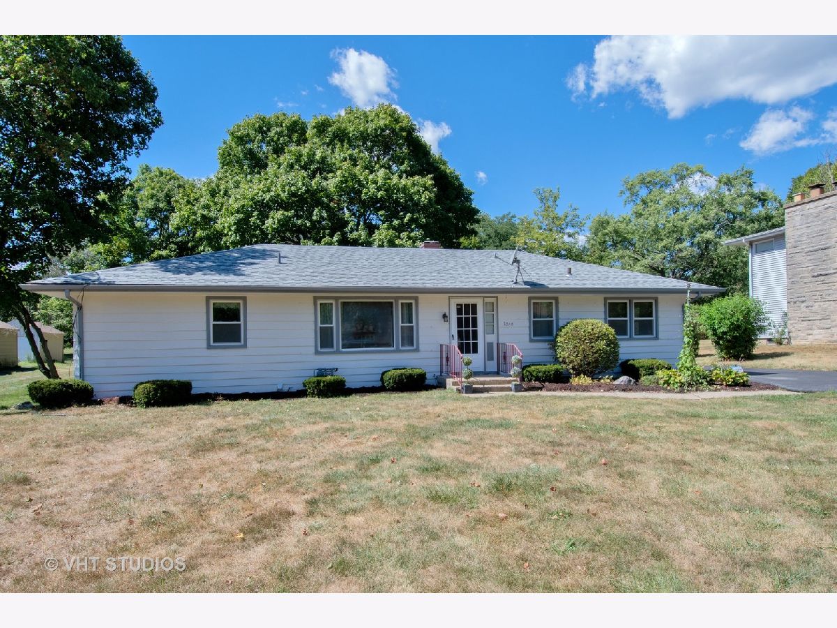 Homes & Condominiums Sold Marywood Aurora Illinois, 1760 Richard