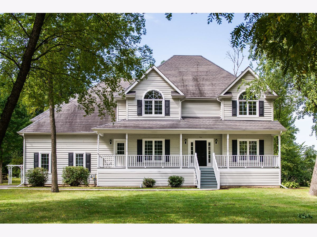 Homes Sold Genoa Woods Genoa Illinois, 901 Westwood