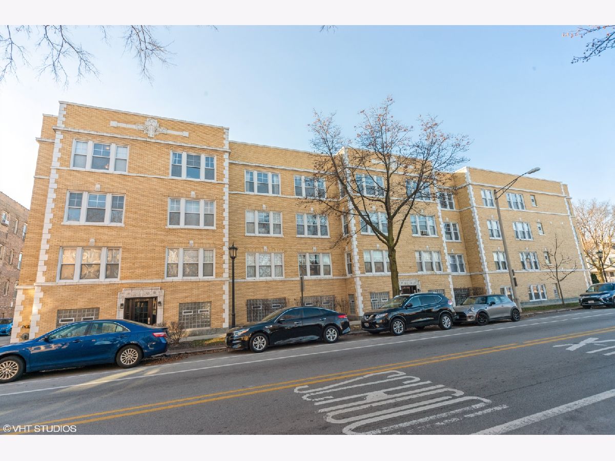 Condominiums Rented The Tremont Oak Park Illinois, 227 Chicago