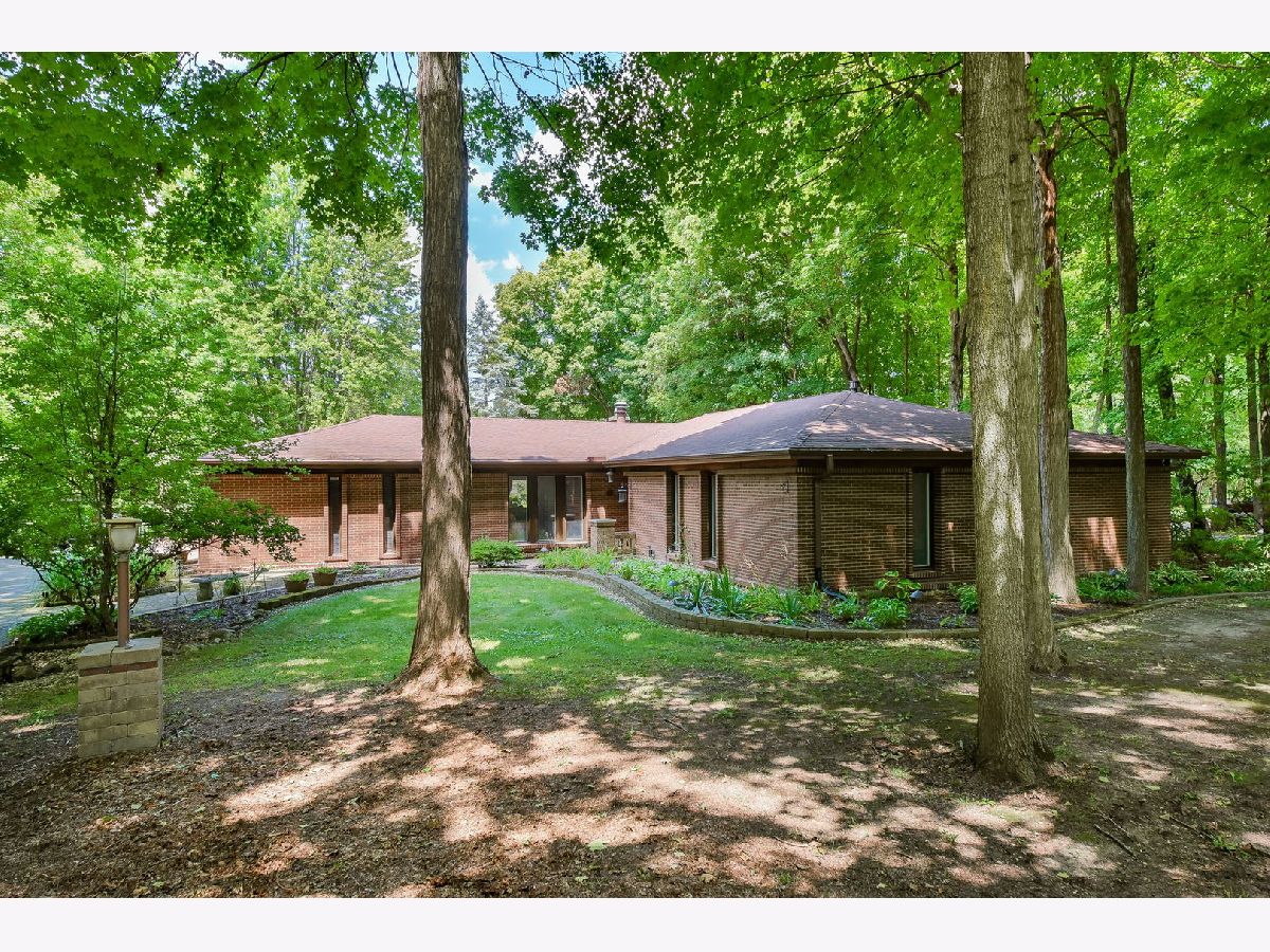 Homes Sold Canterbury Woods Batavia Illinois, 2S940 Shagbark