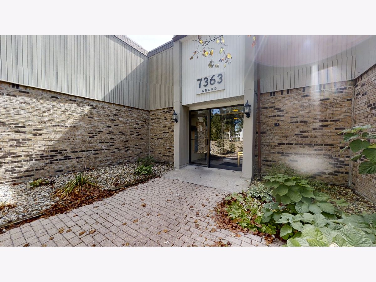 Condominiums & Homes Sold Farmingdale North Downers Grove Illinois, 7363 Grand