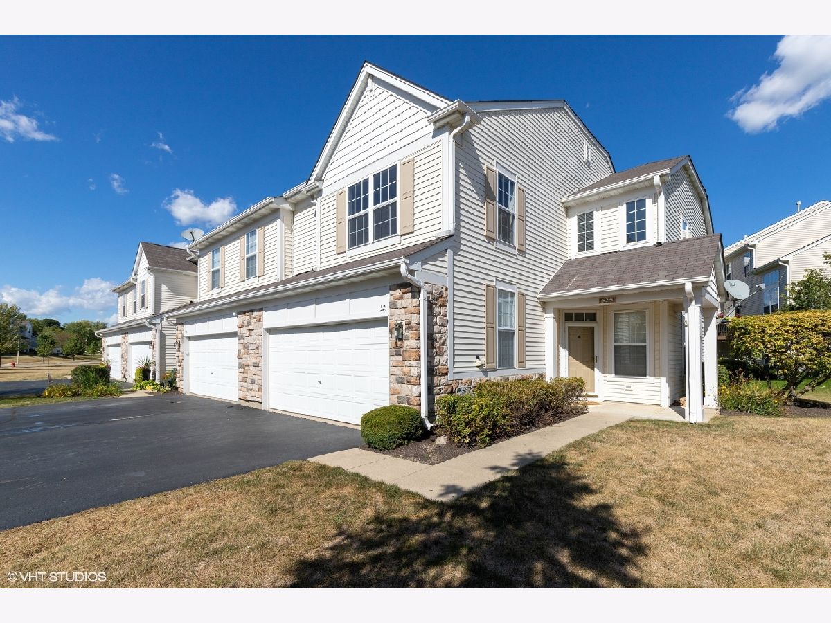 Condos & Townhomes Sold Terra Springs Fox Lake Illinois, 525 Terra Springs