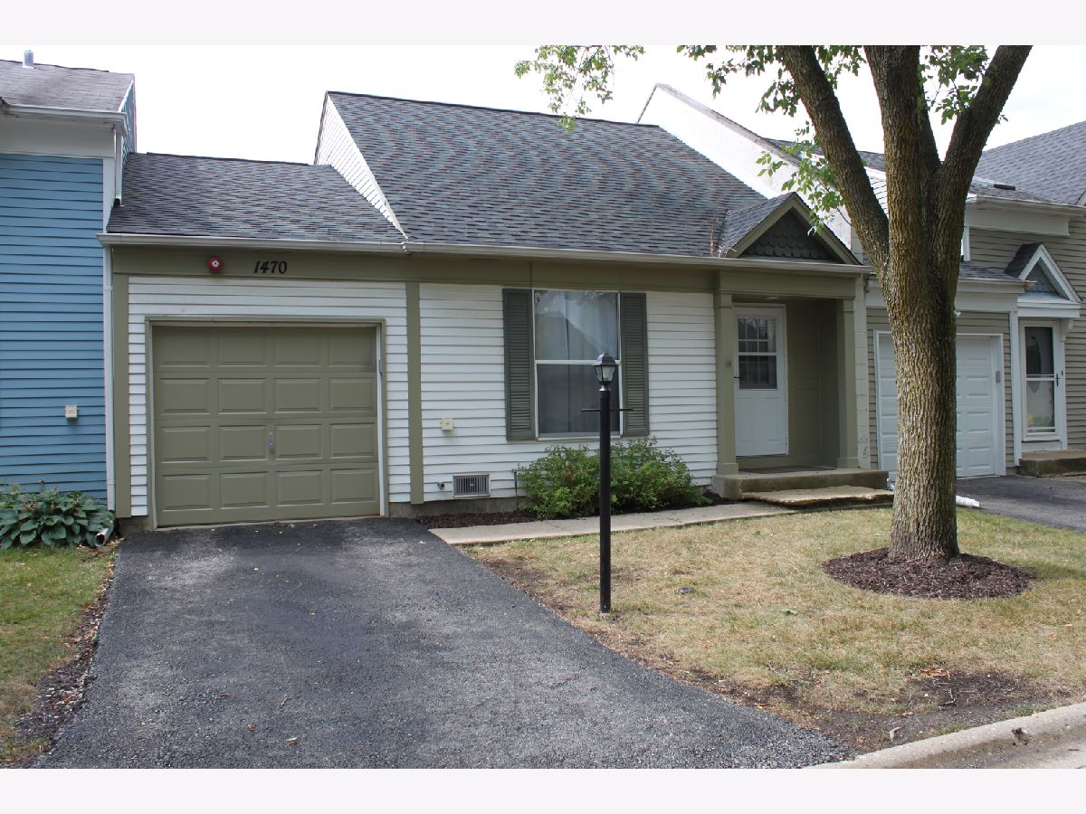 Townhomes Rented Cherrybrook Village Palatine Illinois, 1470 Gatewood