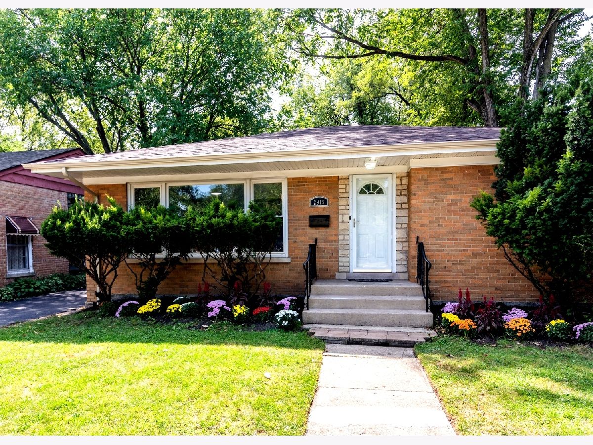 Condominiums & Homes Sold Village Centre Wilmette Illinois, 2915 Wilmette