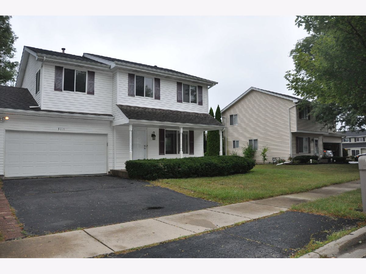 Homes Rented Briarwood Aurora Illinois, 3115 Johnsbury