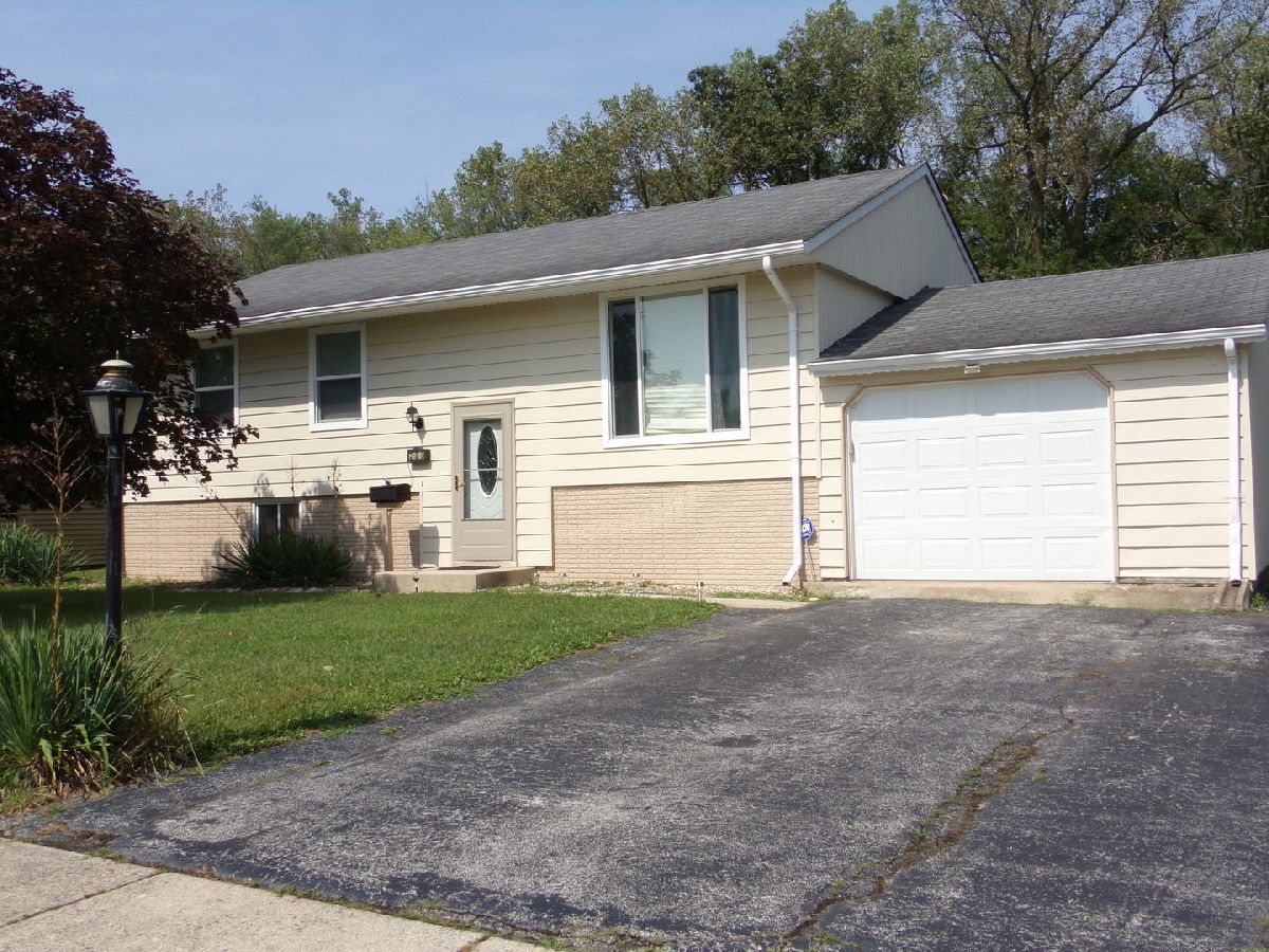 Homes Sold Glenwood Gardens Glenwood Illinois, 223 Maple