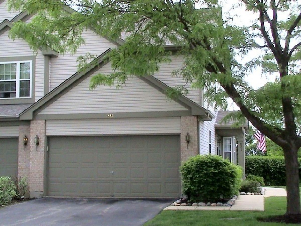 Homes & Townhomes & Condos Rented Country Place Lindenhurst Illinois, 631 Arrowwood