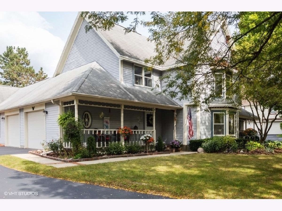 Victorian Village Woodstock IL, Condominiums & Homes For Sale & For