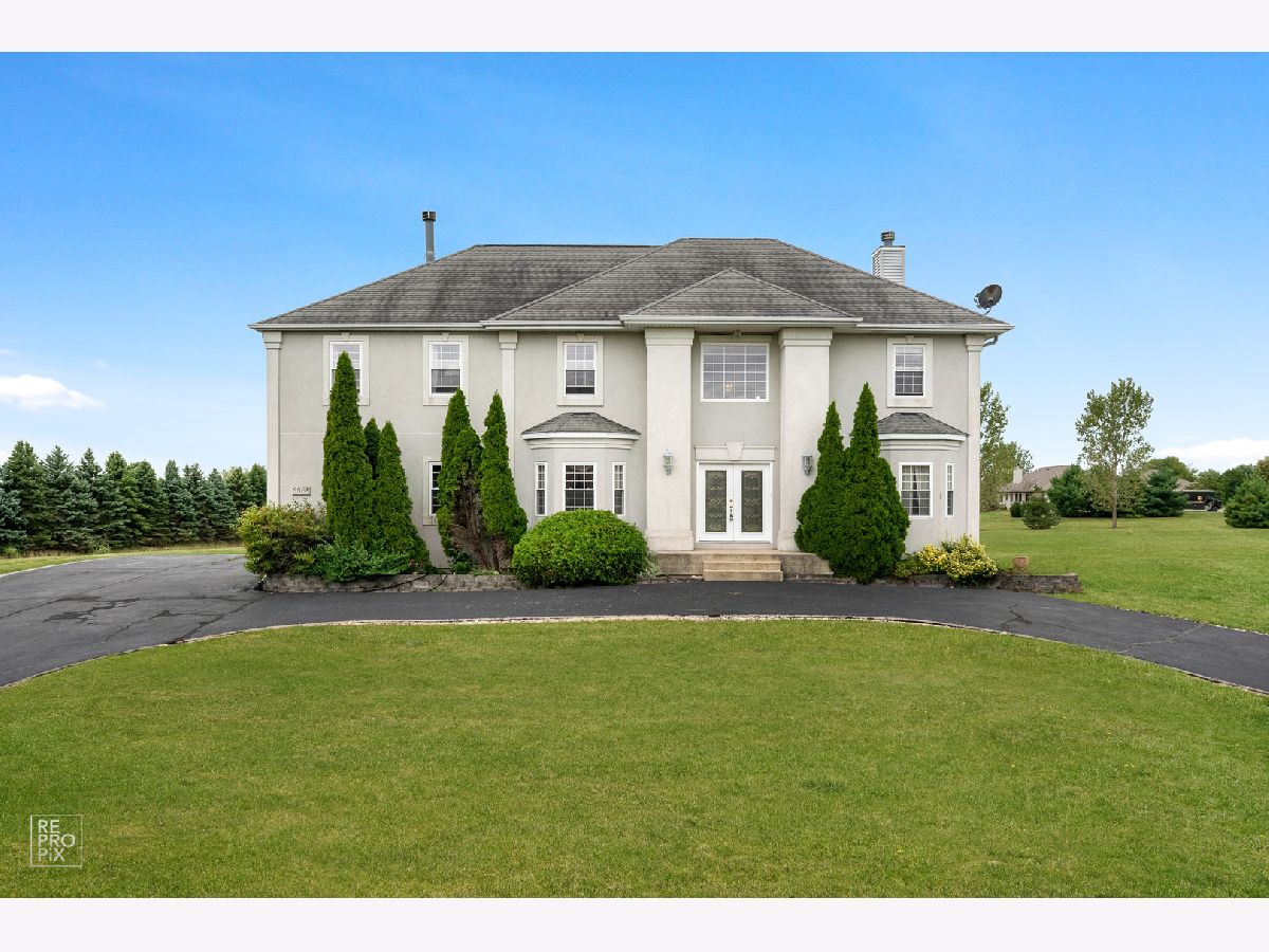 Homes Sold Southfield Estates Oswego Illinois, 6063 Dover