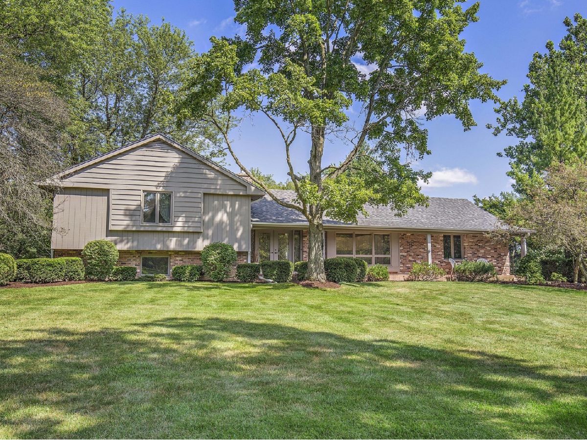 Homes Sold Boschome Farms Kildeer Illinois, 21402 South Boschome