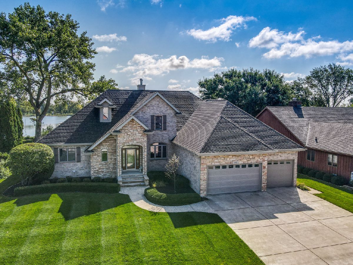 Homes & Condos & Townhomes Sold Westshore Manor Manteno Illinois, 1002 Westshore