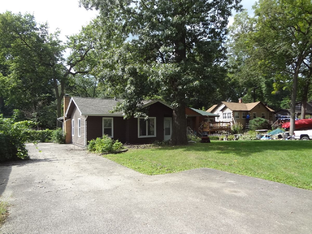 Homes Sold Lotus Woods Spring Grove Illinois, 38276 Dawn