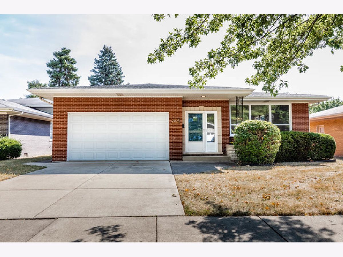 Homes Sold South Westchester Westchester Illinois, 2825 Kensington
