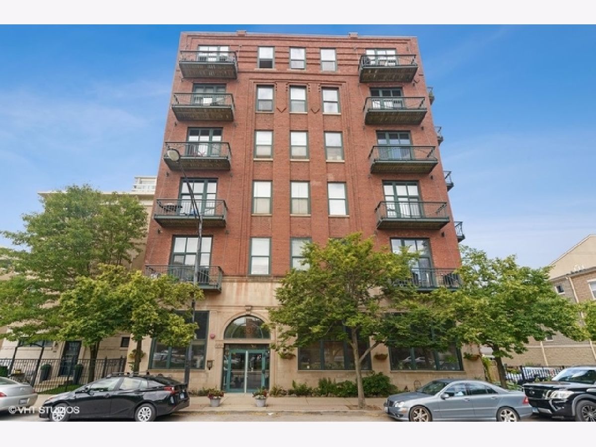 Condominiums Sold Bicycle Station Lofts Chicago Illinois, 1632 Indiana