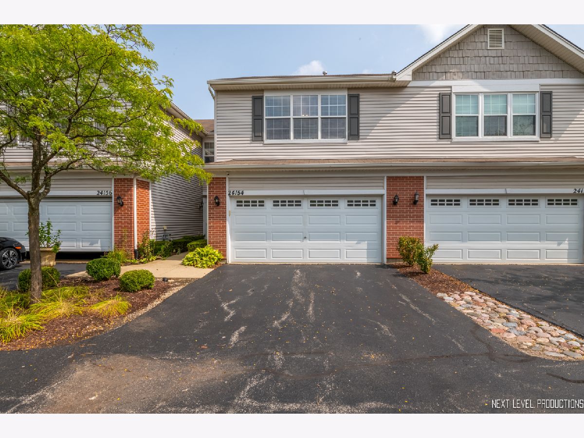 Walnut Creek Plainfield IL, Townhomes & Condos For Sale & For Rent