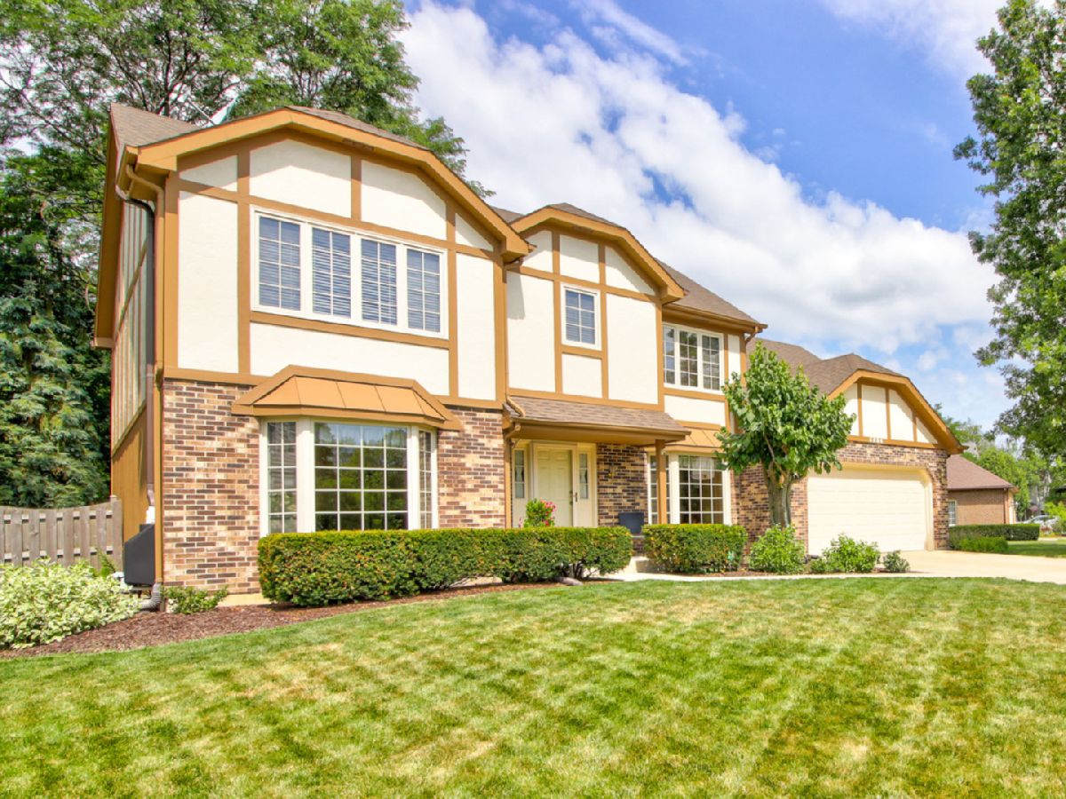 Homes Sold Oak Hill South Lisle Illinois, 5584 Ranier
