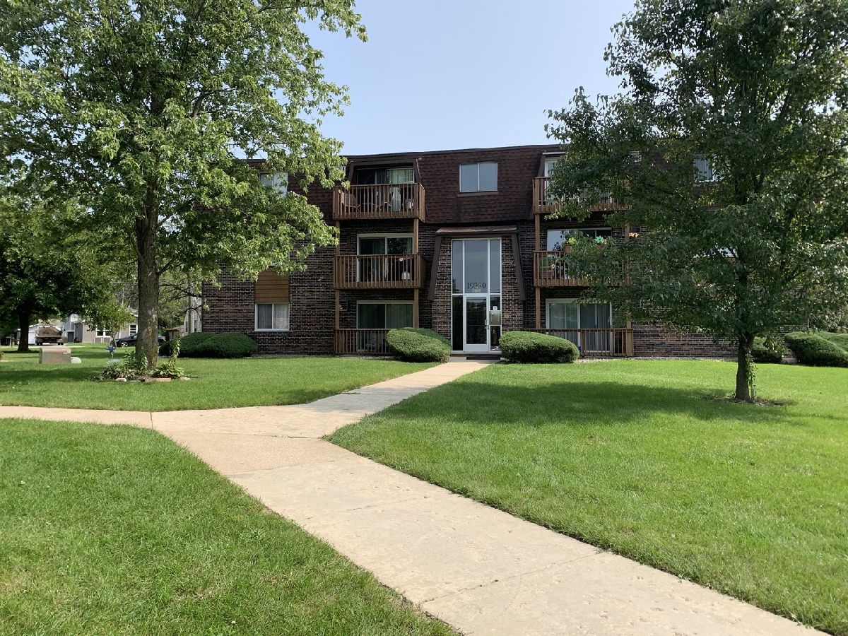 Condominiums Sold Wolf Point Mokena Illinois, 19330 Wolf