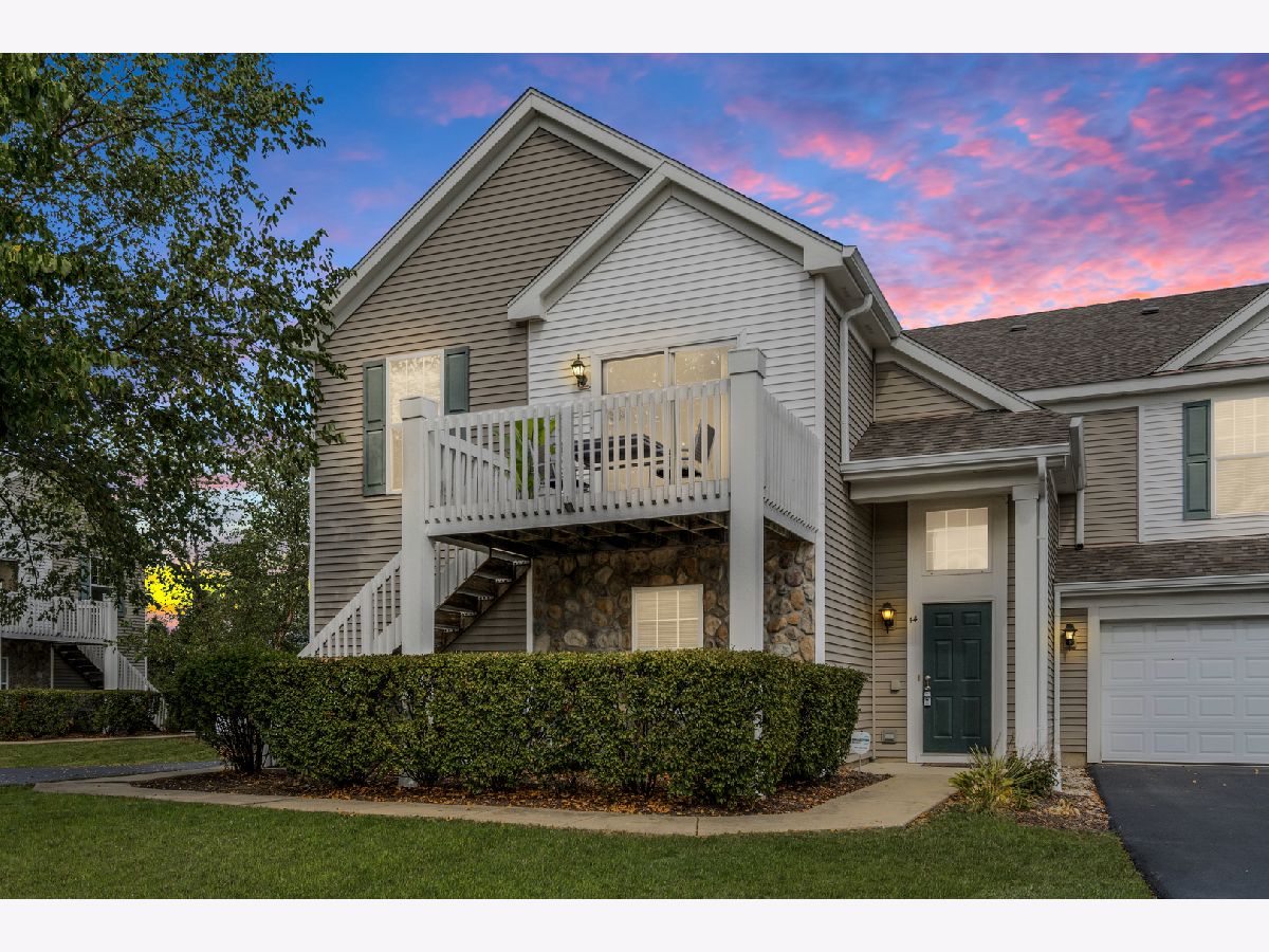 Homes & Townhomes & Condos Rented Chesterfield North Aurora Illinois, 44 Johnson