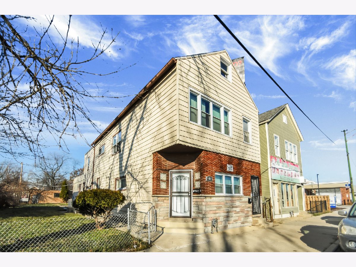 Homes Rented Longwood Manor Chicago Illinois, 9942 Vincennes