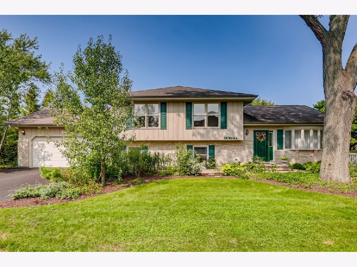 Homes Sold York Center Lombard Illinois, 18W444 15th