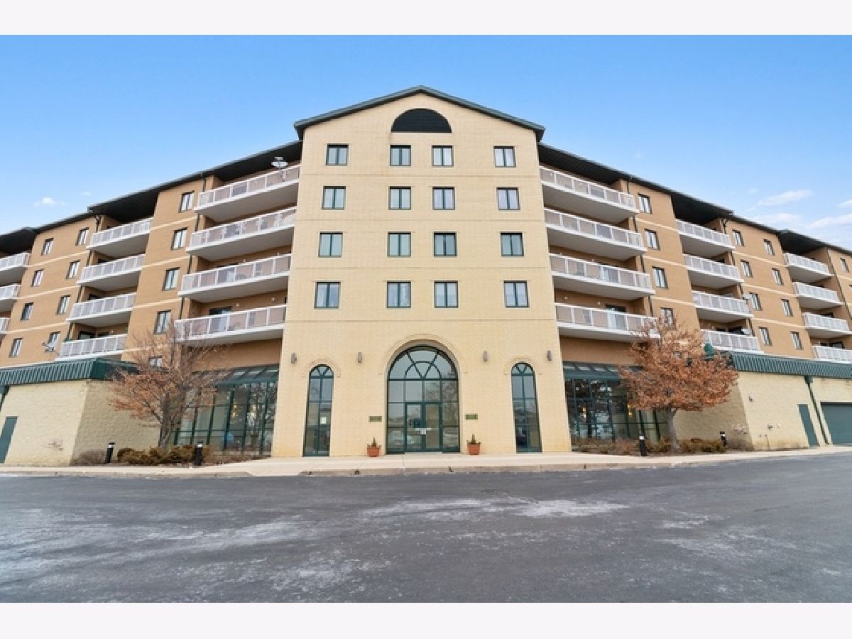 Condominiums Sold Willow Pointe Villa Park Illinois, 1500 Ardmore