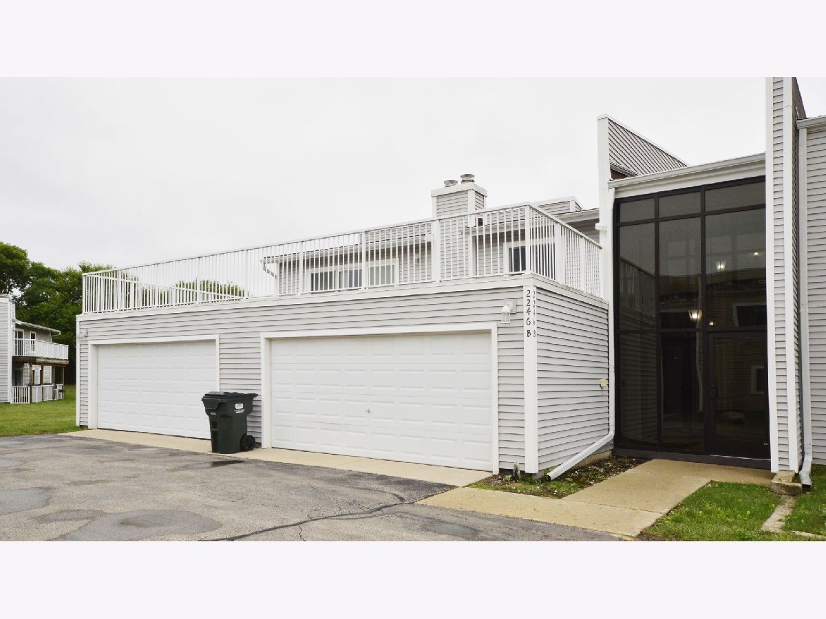 Condos & Townhomes Sold Whispering Pines Palatine Illinois, 2246 Baldwin